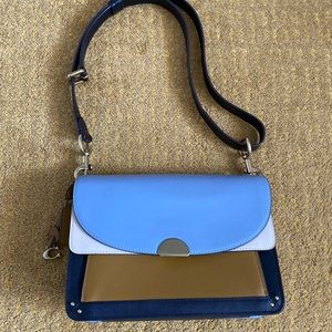 Coach (dreamer) crossbody bag -like new!